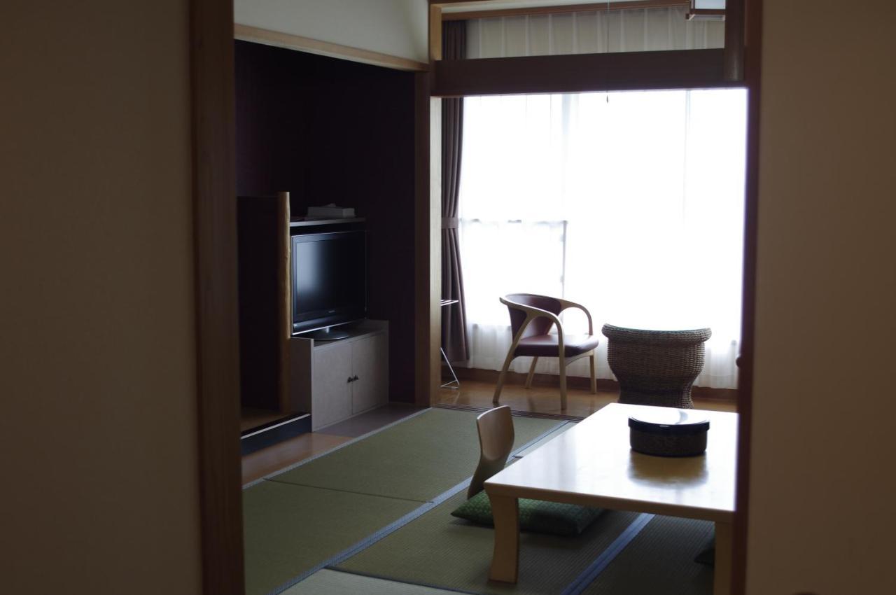 Hotel Villa Kunisaki Bagian luar foto